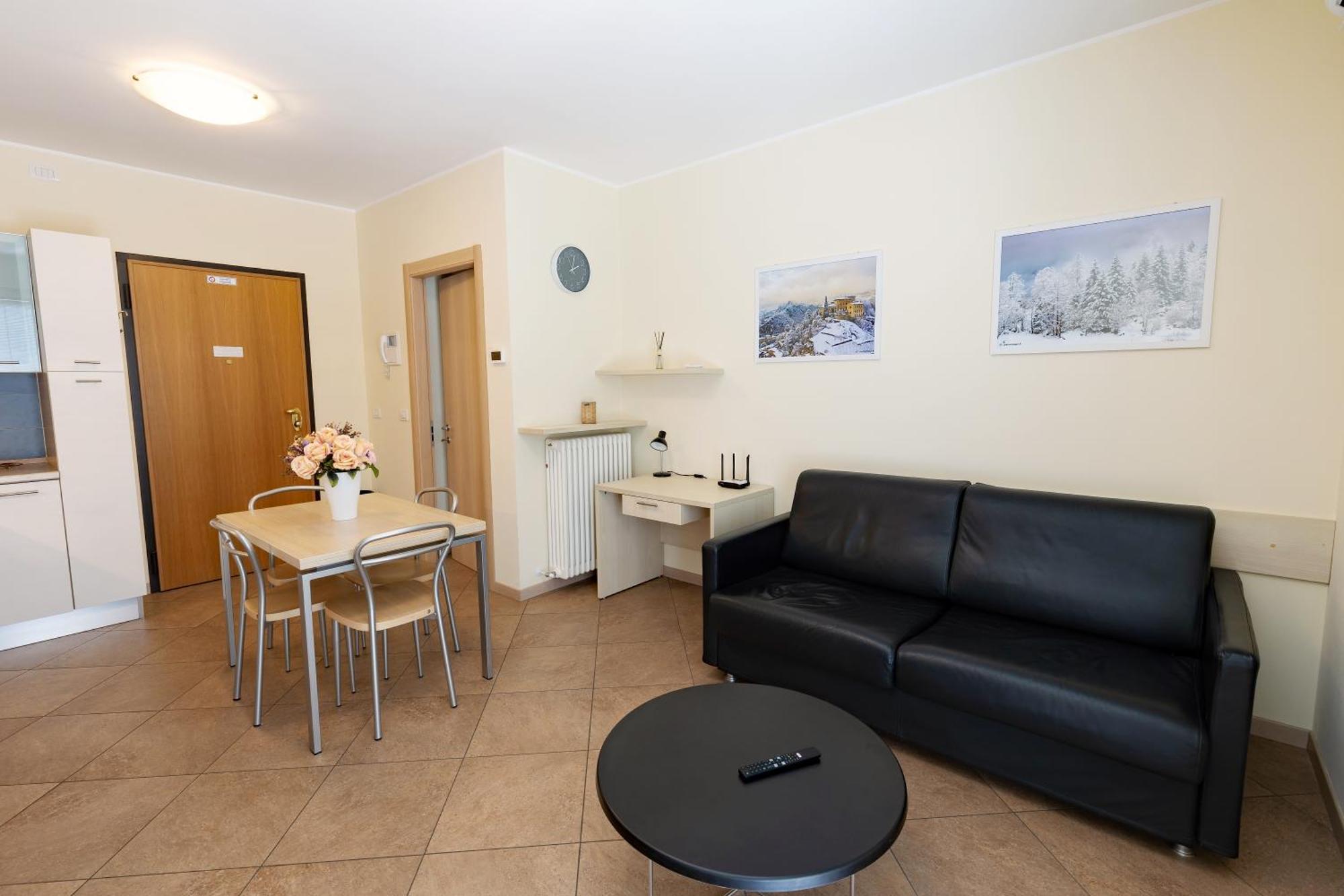 Residenza Il Castello Apartment Sondrio Room photo