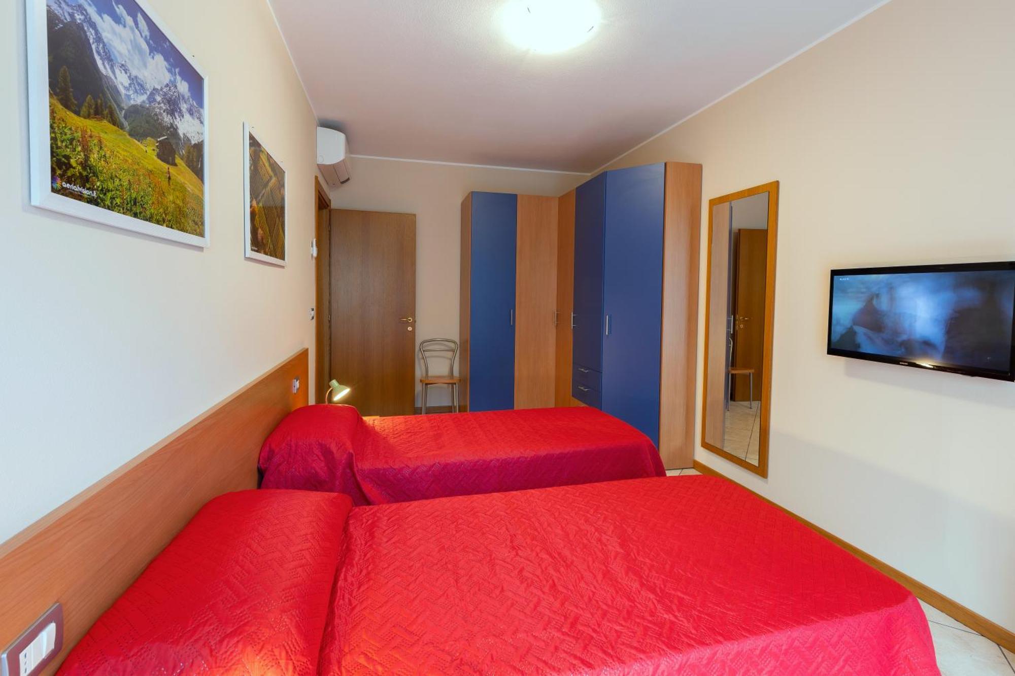 Residenza Il Castello Apartment Sondrio Room photo
