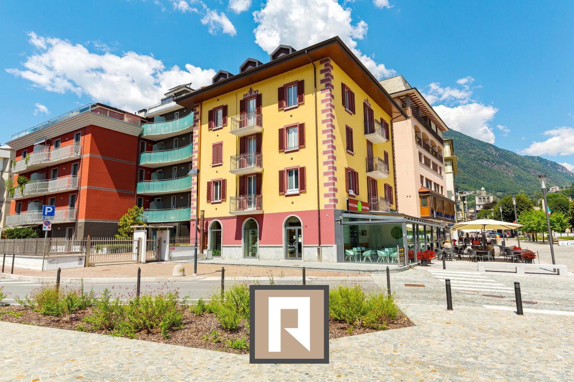 Residenza Il Castello Apartment Sondrio Exterior photo